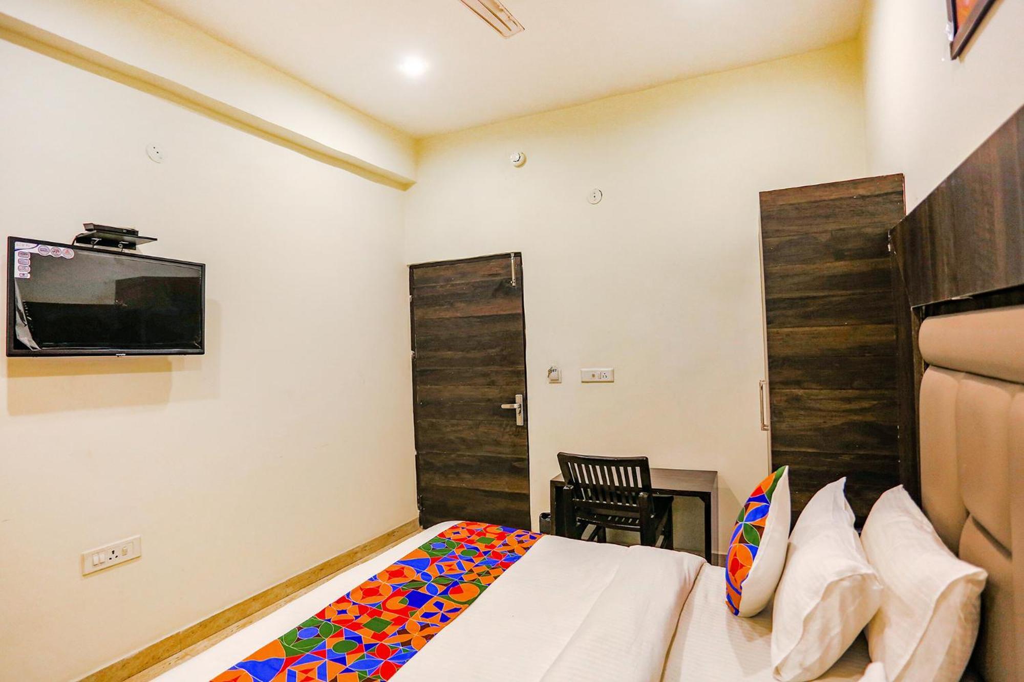 Fabhotel The Kiara Near Igi Delhi Airport New Delhi Eksteriør bilde