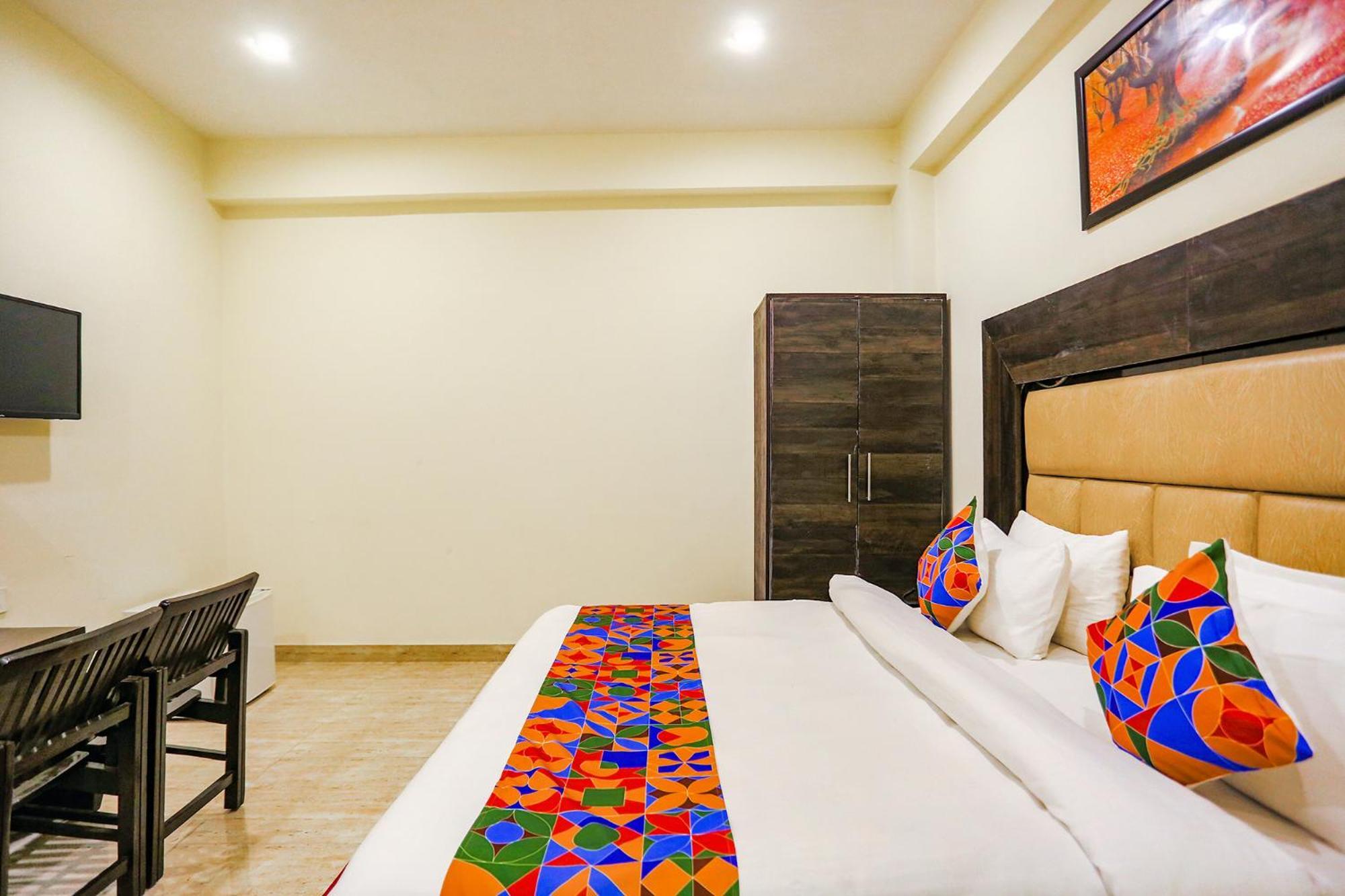 Fabhotel The Kiara Near Igi Delhi Airport New Delhi Eksteriør bilde