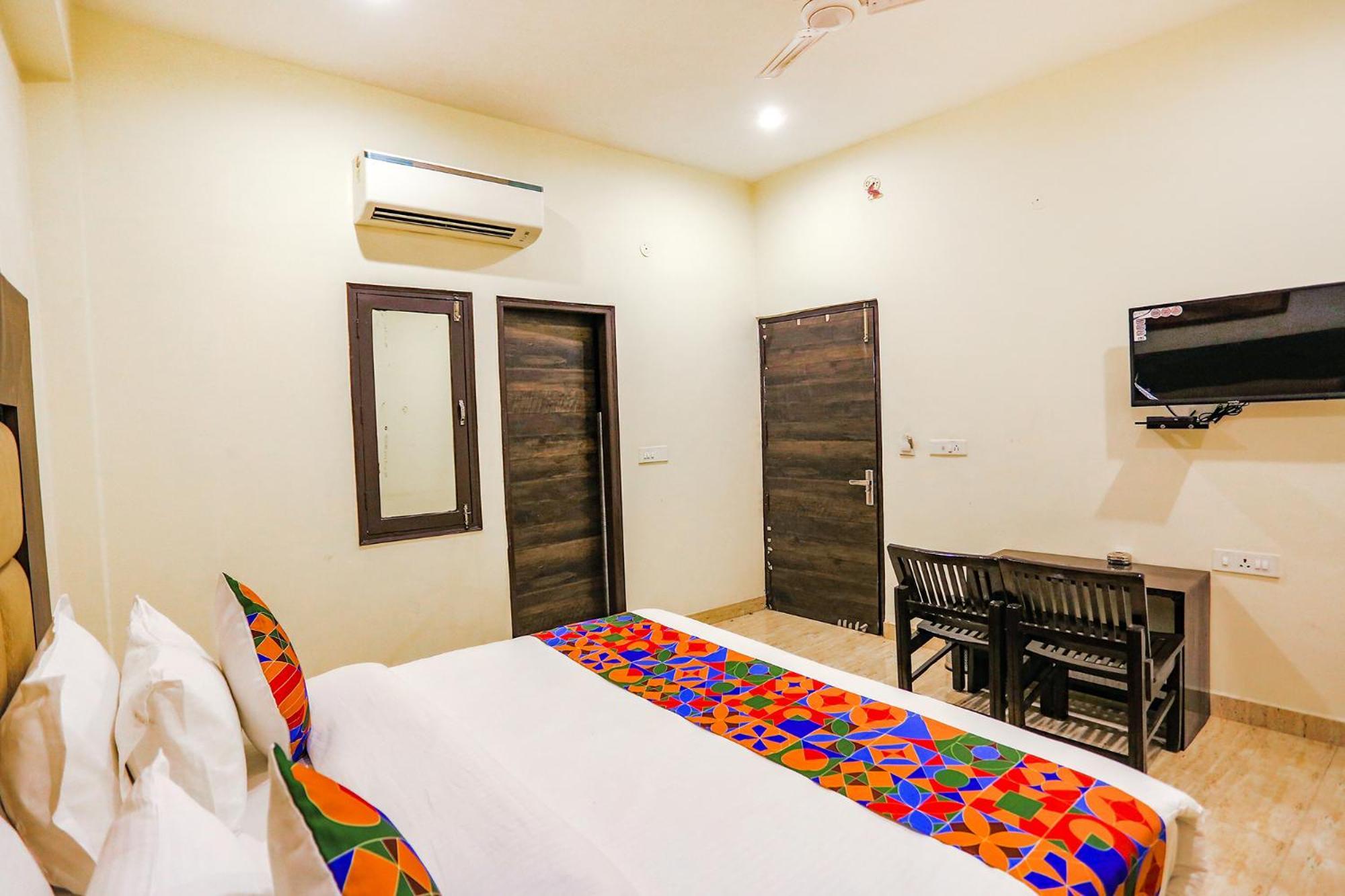 Fabhotel The Kiara Near Igi Delhi Airport New Delhi Eksteriør bilde