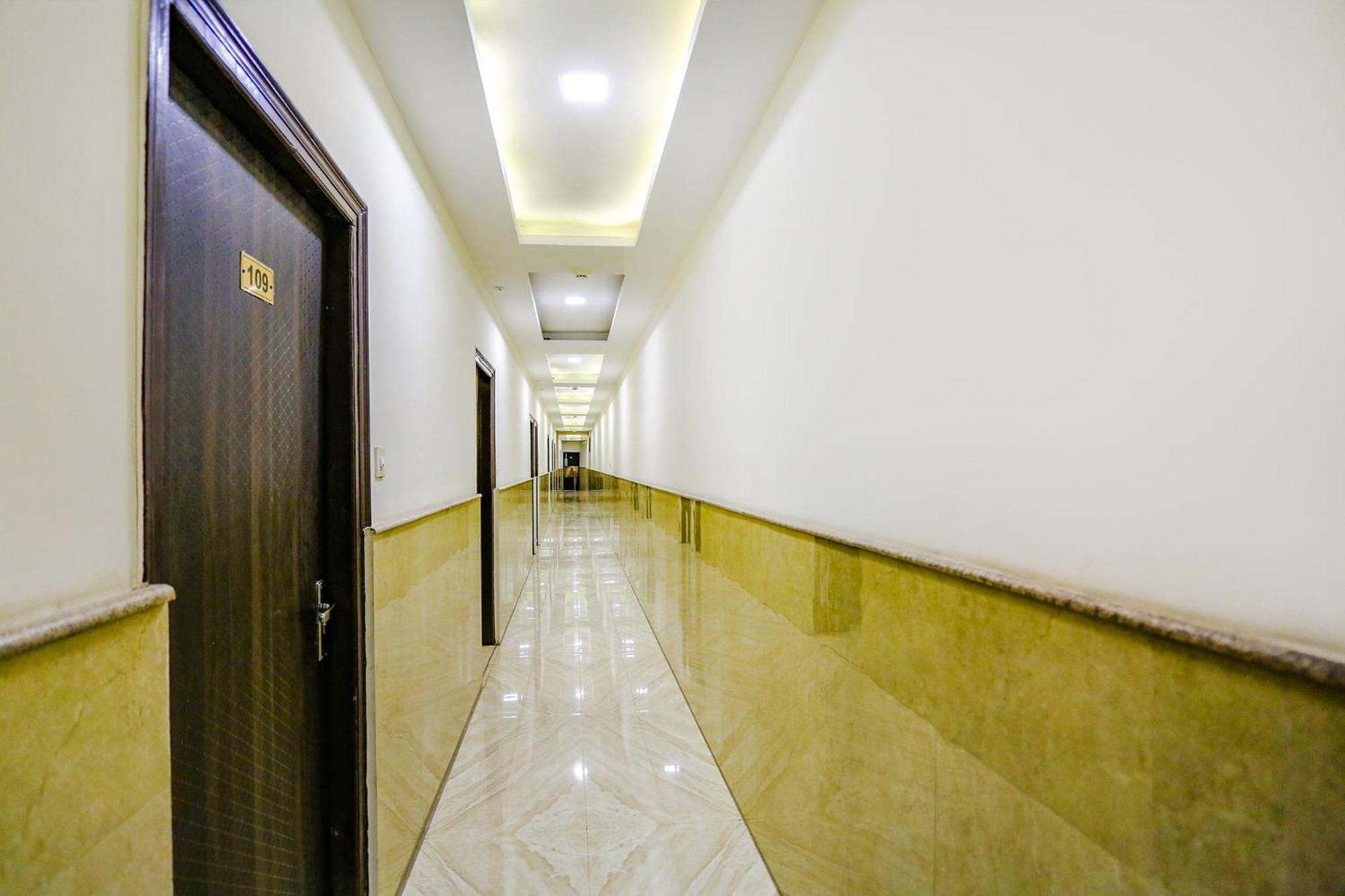 Fabhotel The Kiara Near Igi Delhi Airport New Delhi Eksteriør bilde
