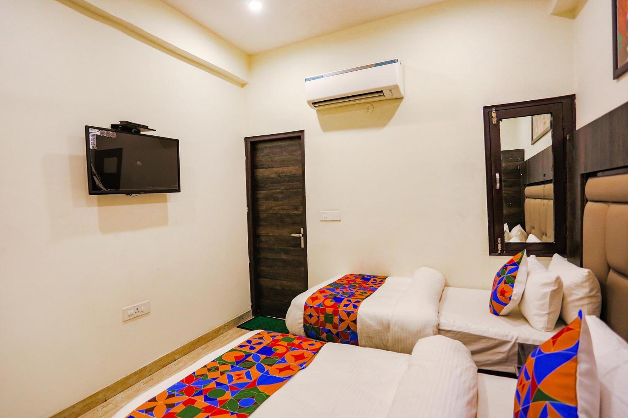 Fabhotel The Kiara Near Igi Delhi Airport New Delhi Eksteriør bilde